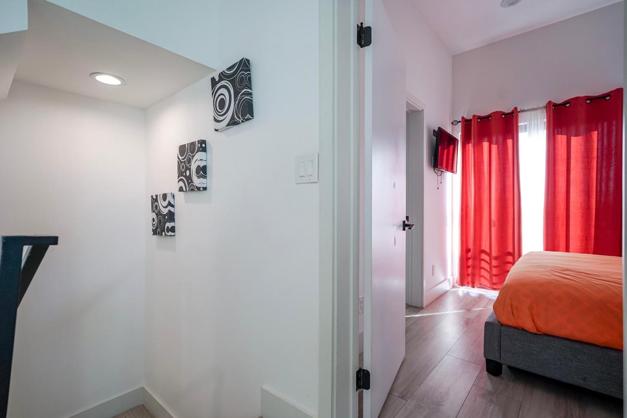 Hollywood Famous Townhome With Pvt Rooftop Scenic Views Appartement